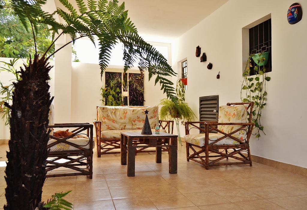 La Riviera Aparthotel Fernando de la Mora Buitenkant foto