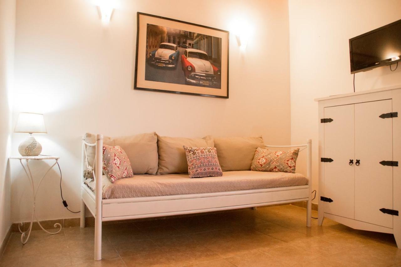 La Riviera Aparthotel Fernando de la Mora Buitenkant foto