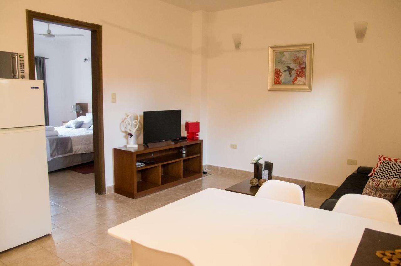 La Riviera Aparthotel Fernando de la Mora Buitenkant foto