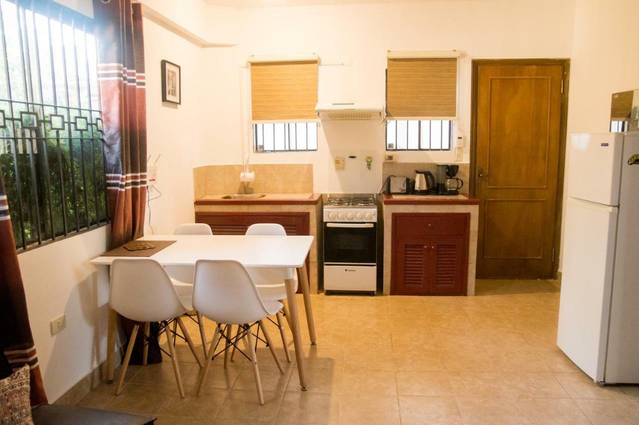 La Riviera Aparthotel Fernando de la Mora Buitenkant foto